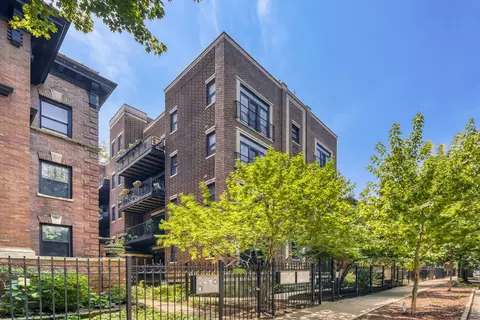 927 W Agatite Ave #3S, Chicago, IL 60640