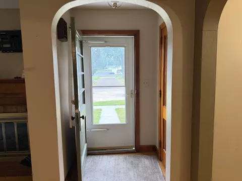 501 E Main St, Morrison, IL 61270 photo 3