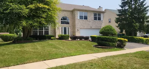 Exterior - 7307 Atkinson Cir, Plainfield, IL 60586 photo 2 of 6