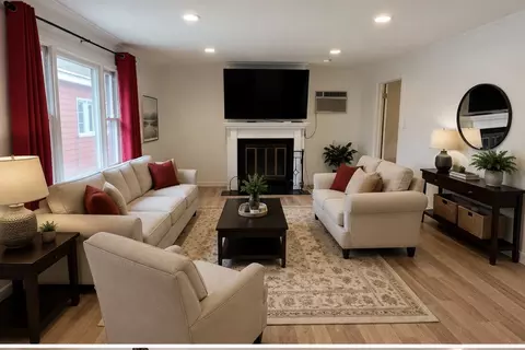 Living - 6940 Olympic Dr, Bridgeview, IL 60455 photo 8 of 9
