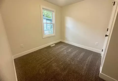 481 N Cottage Ave, Kankakee, IL 60901 photo 4