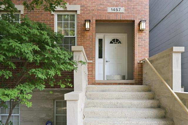 1457 W Fry St #1, Chicago, IL 60642