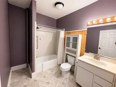 Bath - 111 Maple Ave, Minonk, IL 61760 photo 1 of 1
