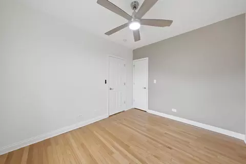 Bedroom - 52 Forest Ave #2N, Riverside, IL 60546 photo 6 of 9