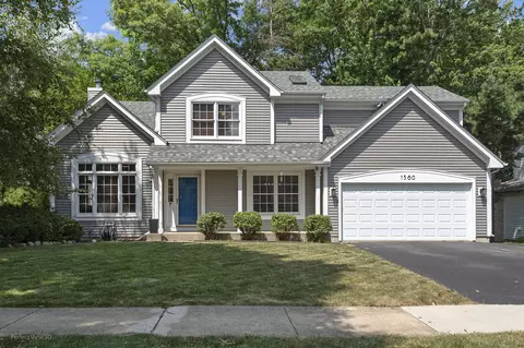 1360 Knottingham Dr, Gurnee, IL 60031