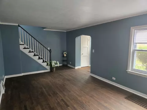 Living - 2106 S 22nd Ave, Broadview, IL 60155 photo 2 of 3