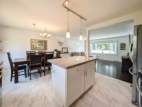 Kitchen - 1005 E Irving Park Rd, Itasca, IL 60143 photo 6 of 7
