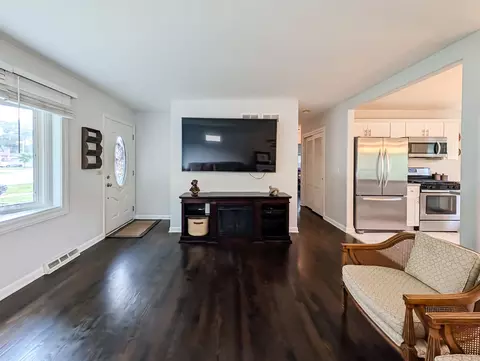 Other - 1005 E Irving Park Rd, Itasca, IL 60143 photo 3 of 11