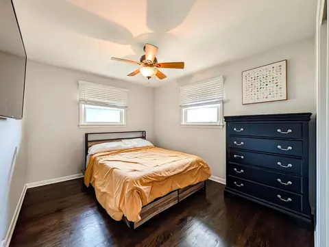 Bedroom - 1005 E Irving Park Rd, Itasca, IL 60143 photo 1 of 4