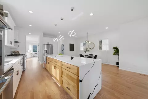 Kitchen - 638 E 65th St, Chicago, IL 60637 photo 1 of 2