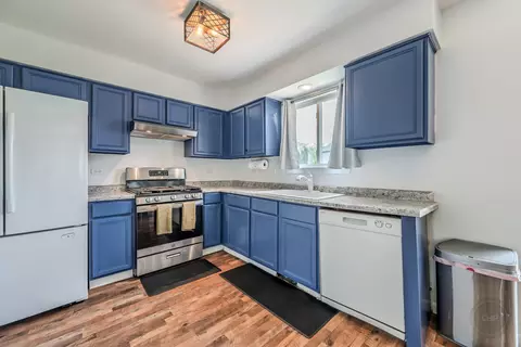 Kitchen - 2709 Crested Butte Trl, Plainfield, IL 60586 photo 1 of 2