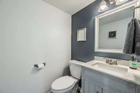 Bath - 2709 Crested Butte Trl, Plainfield, IL 60586 photo 1 of 2