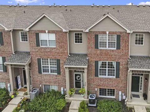 View/Area - 5222 Cobblers Xing, Mchenry, IL 60050 photo 1 of 2