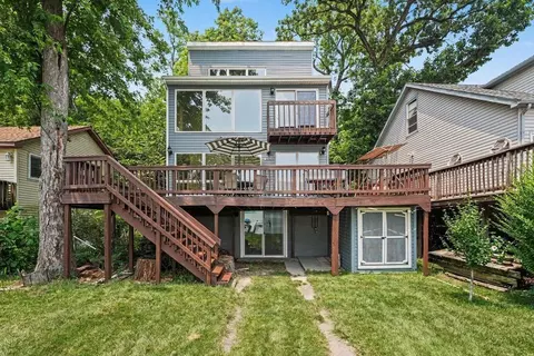 8331 Lake Shore Dr, Cedar Lake, IN 46303