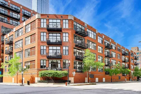 333 W Hubbard St #617, Chicago, IL 60654