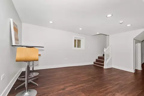 Living - 5529 W Cornelia Ave, Chicago, IL 60641 photo 6 of 6