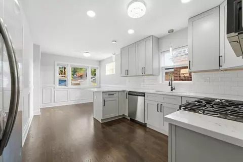 Kitchen - 657 E 100th Pl, Chicago, IL 60628 photo 2 of 2