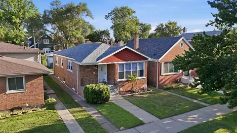 View/Area - 657 E 100th Pl, Chicago, IL 60628 photo 1 of 5