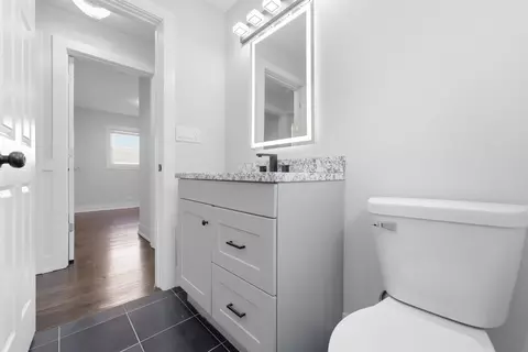 Bath - 657 E 100th Pl, Chicago, IL 60628 photo 2 of 4