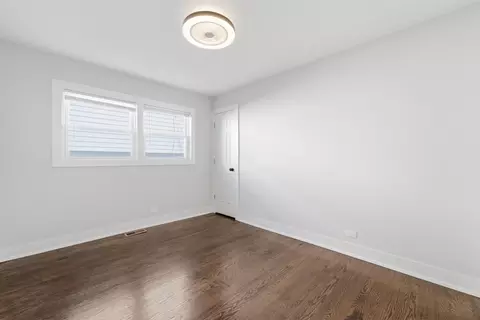 Bedroom - 657 E 100th Pl, Chicago, IL 60628 photo 4 of 7