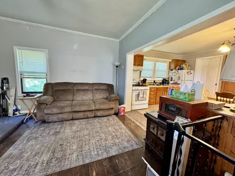 Living - 618 E Saint Paul St, Spring Valley, IL 61362 photo 1 of 1