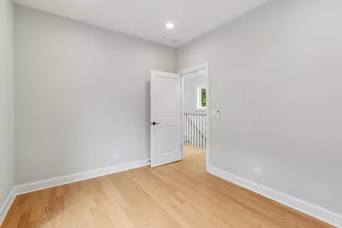 Bedroom - 2012 Maple Ave, Evanston, IL 60201 photo 5 of 6