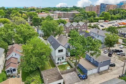 View/Area - 2012 Maple Ave, Evanston, IL 60201 photo 9 of 10