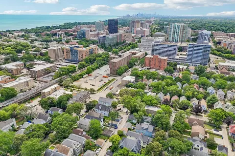 View/Area - 2012 Maple Ave, Evanston, IL 60201 photo 7 of 10