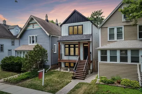 Exterior - 2012 Maple Ave, Evanston, IL 60201 photo 6 of 6