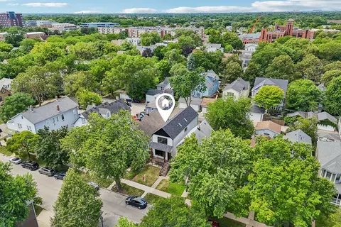 View/Area - 2012 Maple Ave, Evanston, IL 60201 photo 3 of 10