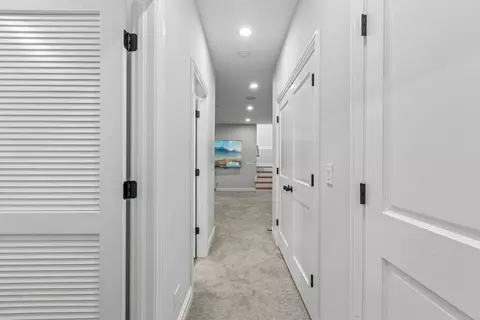 Entry Way - 2012 Maple Ave, Evanston, IL 60201 photo 8 of 9