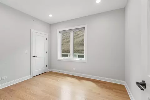 Bedroom - 2012 Maple Ave, Evanston, IL 60201 photo 4 of 6