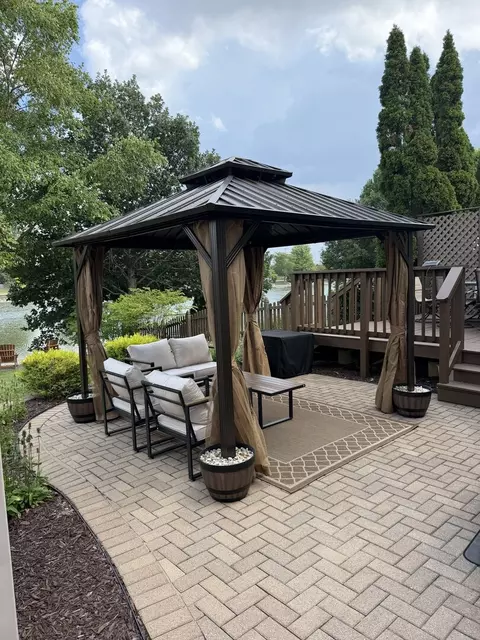 Exterior - 2210 Henning Pl, Plainfield, IL 60586 photo 14 of 16