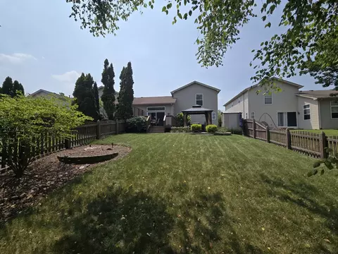 Exterior - 2210 Henning Pl, Plainfield, IL 60586 photo 6 of 16