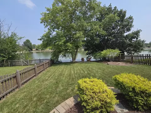 Exterior - 2210 Henning Pl, Plainfield, IL 60586 photo 5 of 16