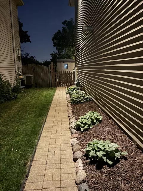 Exterior - 2210 Henning Pl, Plainfield, IL 60586 photo 8 of 16
