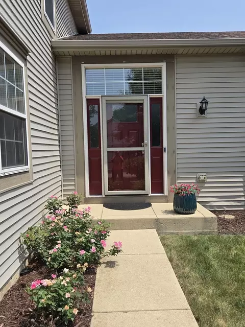 Exterior - 2210 Henning Pl, Plainfield, IL 60586 photo 3 of 16