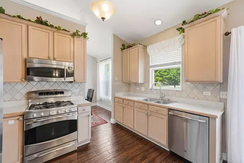 Kitchen - 11436 S Belmont Dr, Plainfield, IL 60585 photo 1 of 2