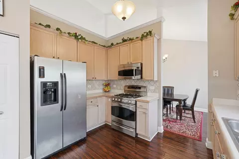 Kitchen - 11436 S Belmont Dr, Plainfield, IL 60585 photo 2 of 2