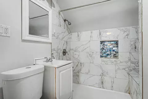 124 W 108th Pl, Chicago, IL 60628 photo 8