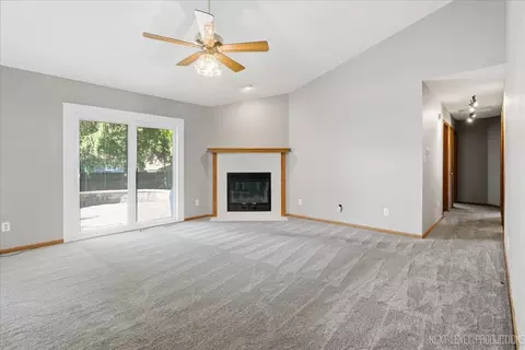 Living - 708 E Coady Dr, Minooka, IL 60447 photo 2 of 6