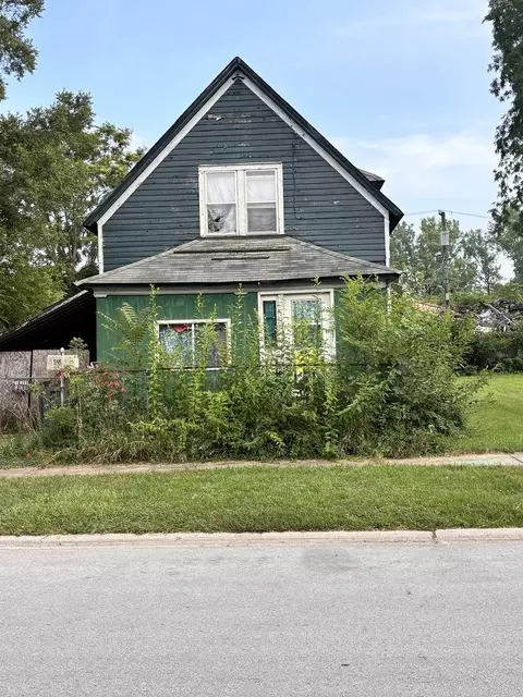 549 E 155th St, Phoenix, IL 60426 photo 1