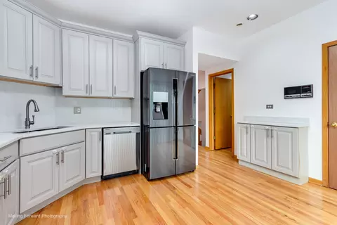 Kitchen - 614 S Laflin St #C, Chicago, IL 60607 photo 2 of 3
