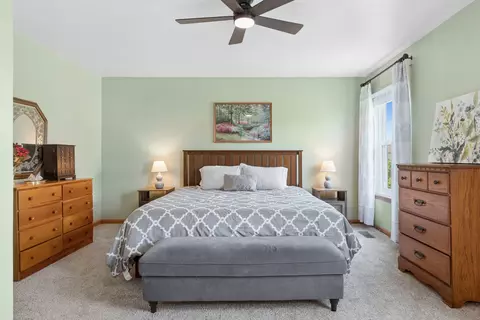 Bedroom - 964 Lakestone Ln, Aurora, IL 60504 photo 1 of 2