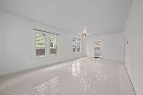 Living - 1006 S 4th St, Aurora, IL 60505 photo 1 of 5