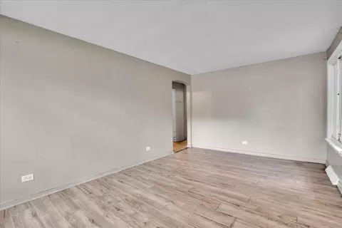 Living - 9302 S Rhodes Ave, Chicago, IL 60619 photo 5 of 5