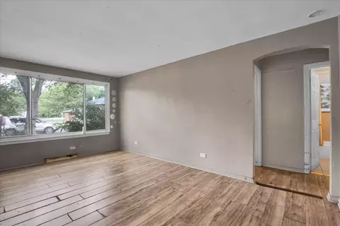 Living - 9302 S Rhodes Ave, Chicago, IL 60619 photo 2 of 5