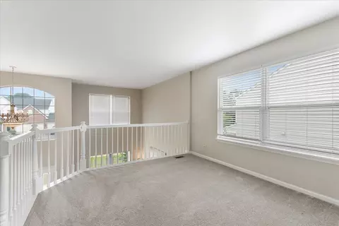 Living - 1811 Prairie Ridge Dr, Plainfield, IL 60586 photo 5 of 6
