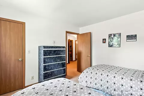 Bedroom - 931 Perry Dr, Algonquin, IL 60102 photo 4 of 4