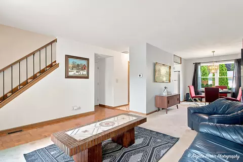 Living - 931 Perry Dr, Algonquin, IL 60102 photo 1 of 3